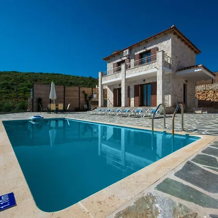 Villa Deluxe Ii *